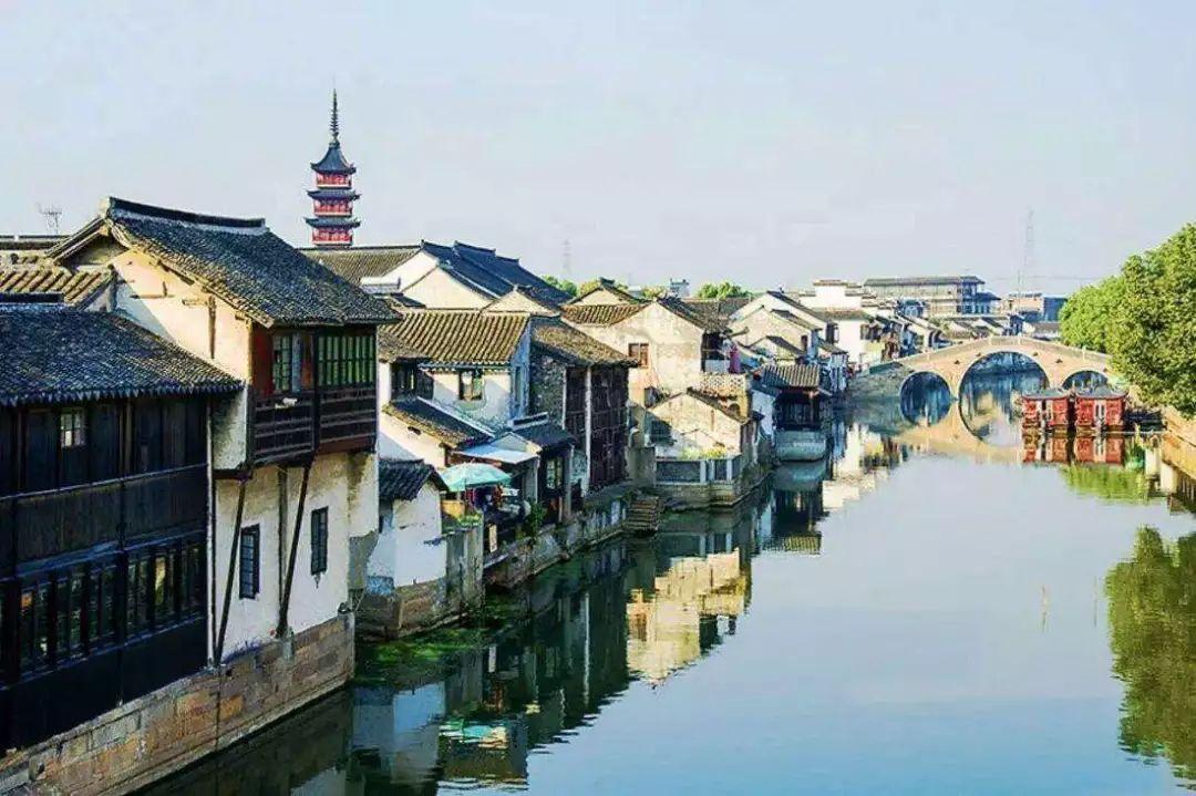 了解接档《快乐大本营》播出的《你好星期六》好看吗?能超越《快乐大本营》吗?